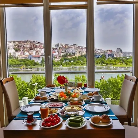 Hotel Festinn Golden Horn 4*
